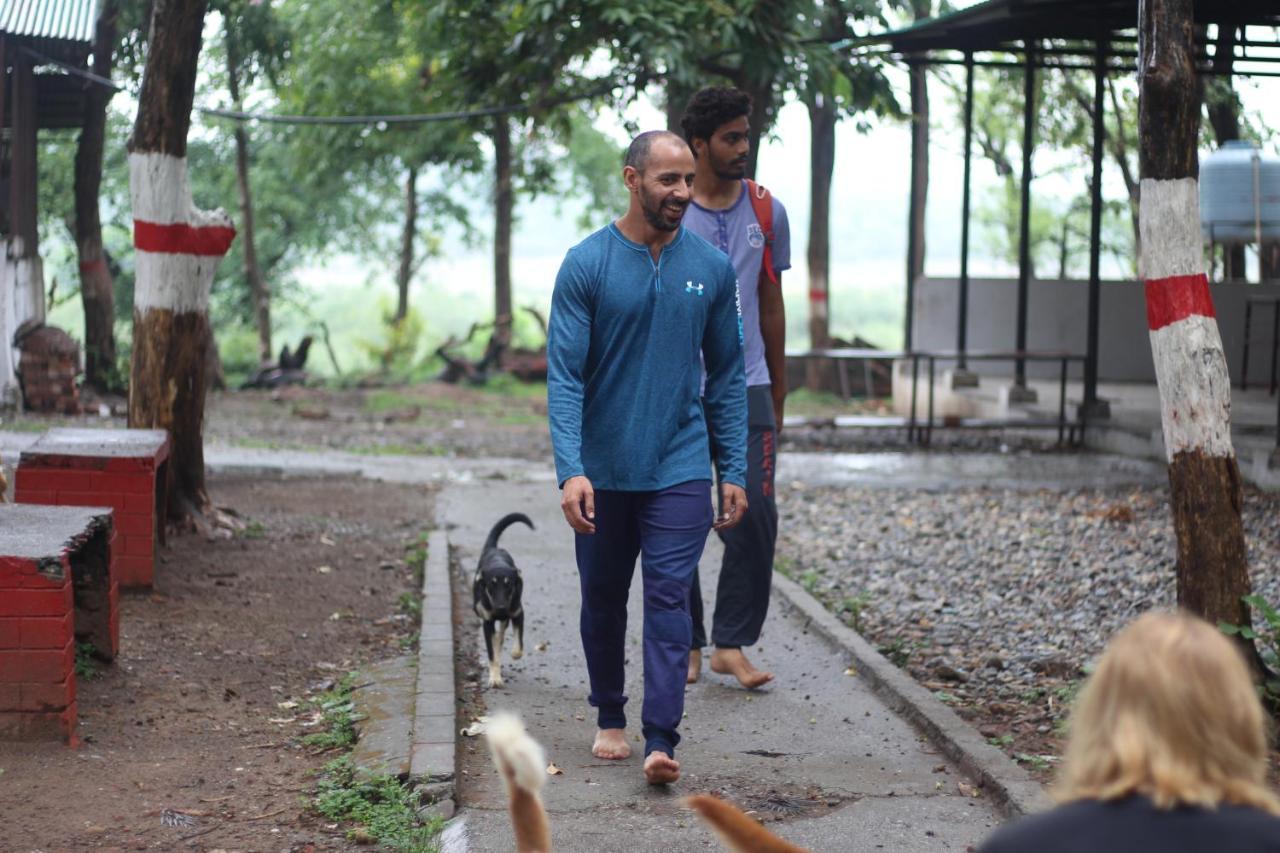 Sun N Soil Backpacker Hostel Lachhiwala Luaran gambar